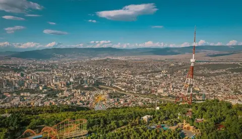 Kiraya verilir apartment, Tiflis