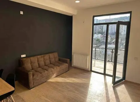 Mənzil satılır, Marneuli — $90,000