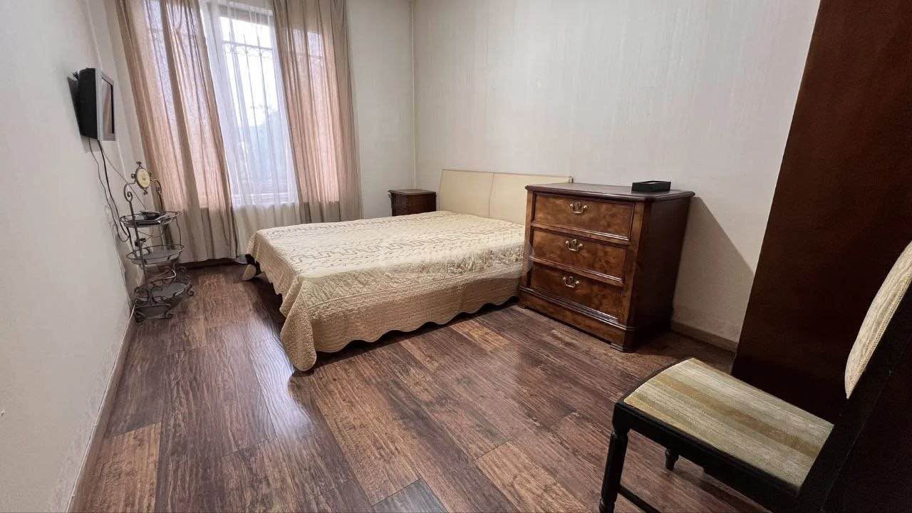 იჯარით გასაცემია სახლი ვაკის რაიონში, ცხნეთი — 1,800$
