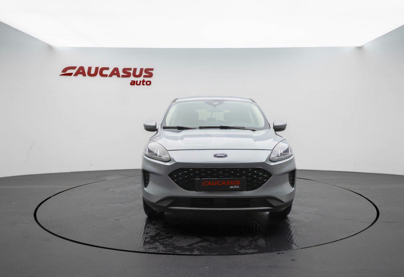 Ford 2021 model year aralığındaki araçları.