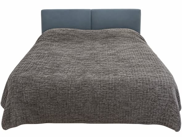 Bed for sale for 400 lari with mattress