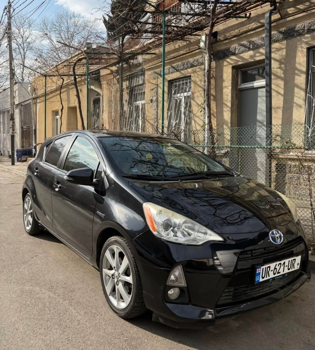 Toyota Prius C 2015
