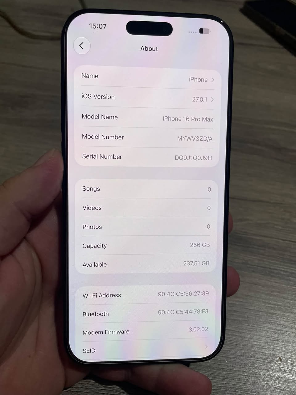 16 Pro Max 256GB battery 85% unopened, 2000