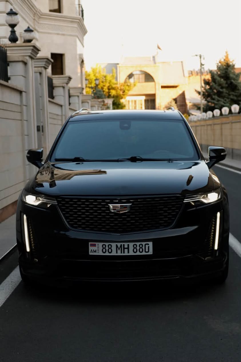 Փոխանակում ձեր կողմից հավելավճարով CADILLAC XT6 2023