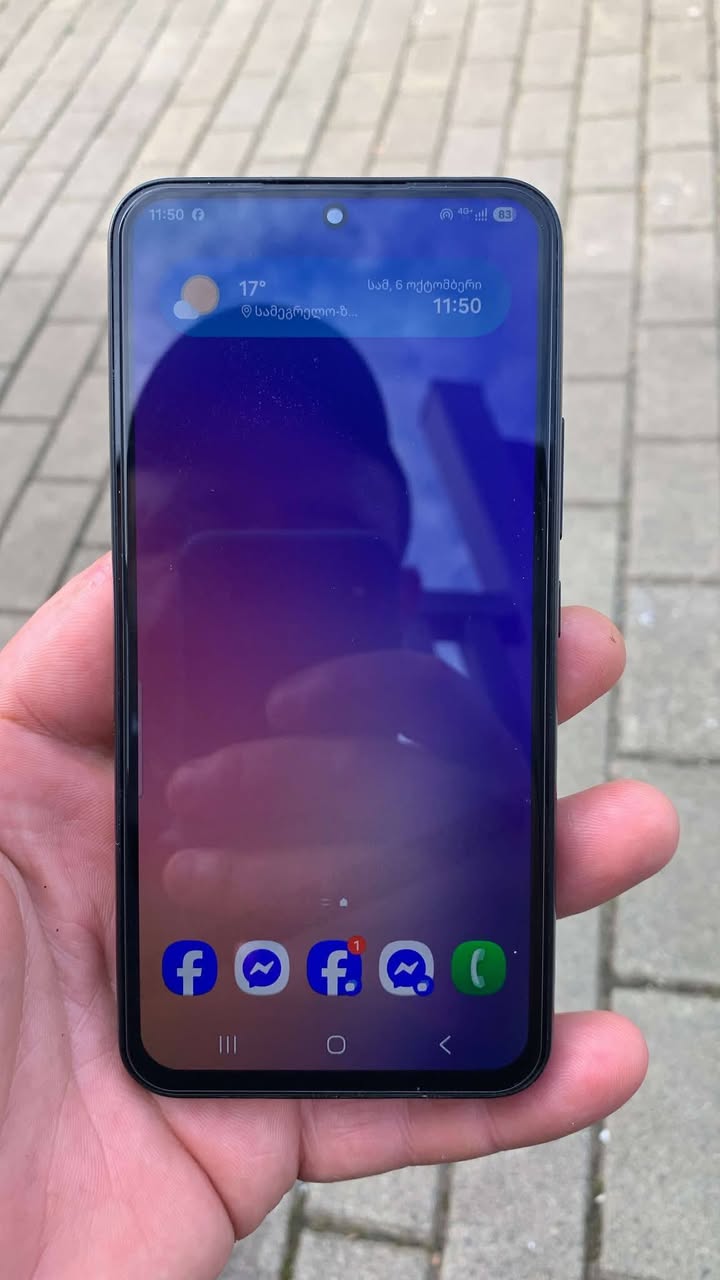 იყიდება samsung A მეხსიერებით ფასი დარეკეთ — 350$