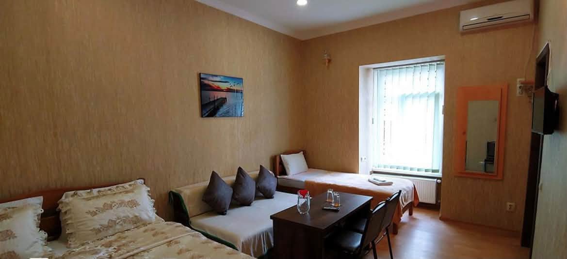 Kirayə verilir mənzil, Tbilisi — $1,600