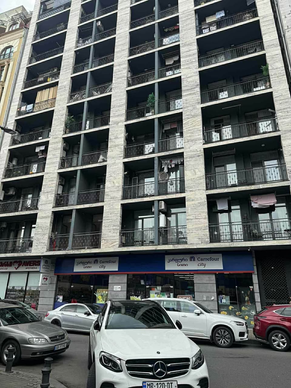 Վարձու 2+1 Հին Բաթումում - 600$