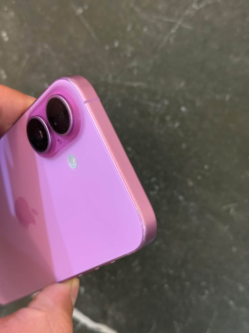 Pembe iPhone 128GB, %86 pil