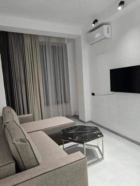 2 oda daire kiraya verilmektedir, Çarencavan - 320,000 ֏