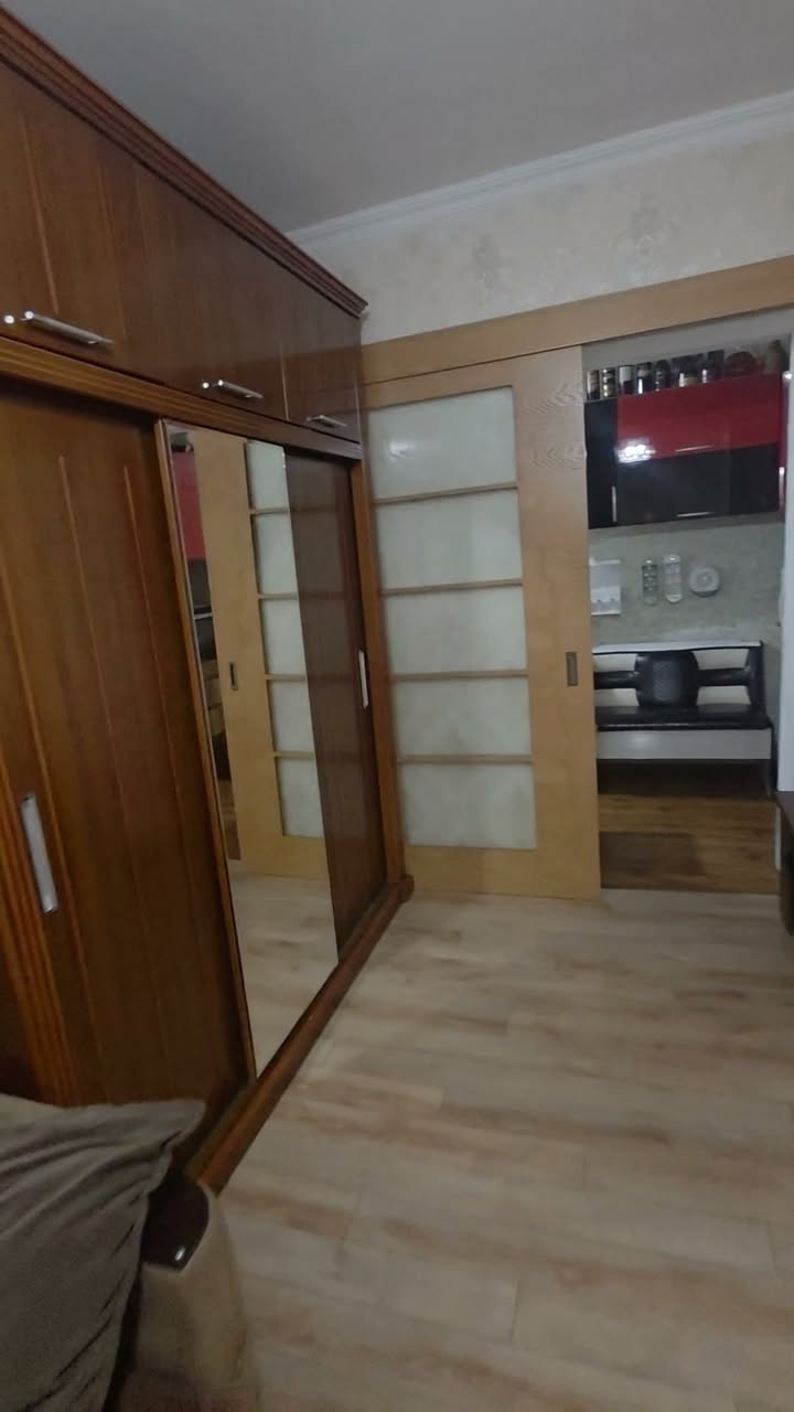 Satılır 1-otaqlı mənzil, Tbilisi