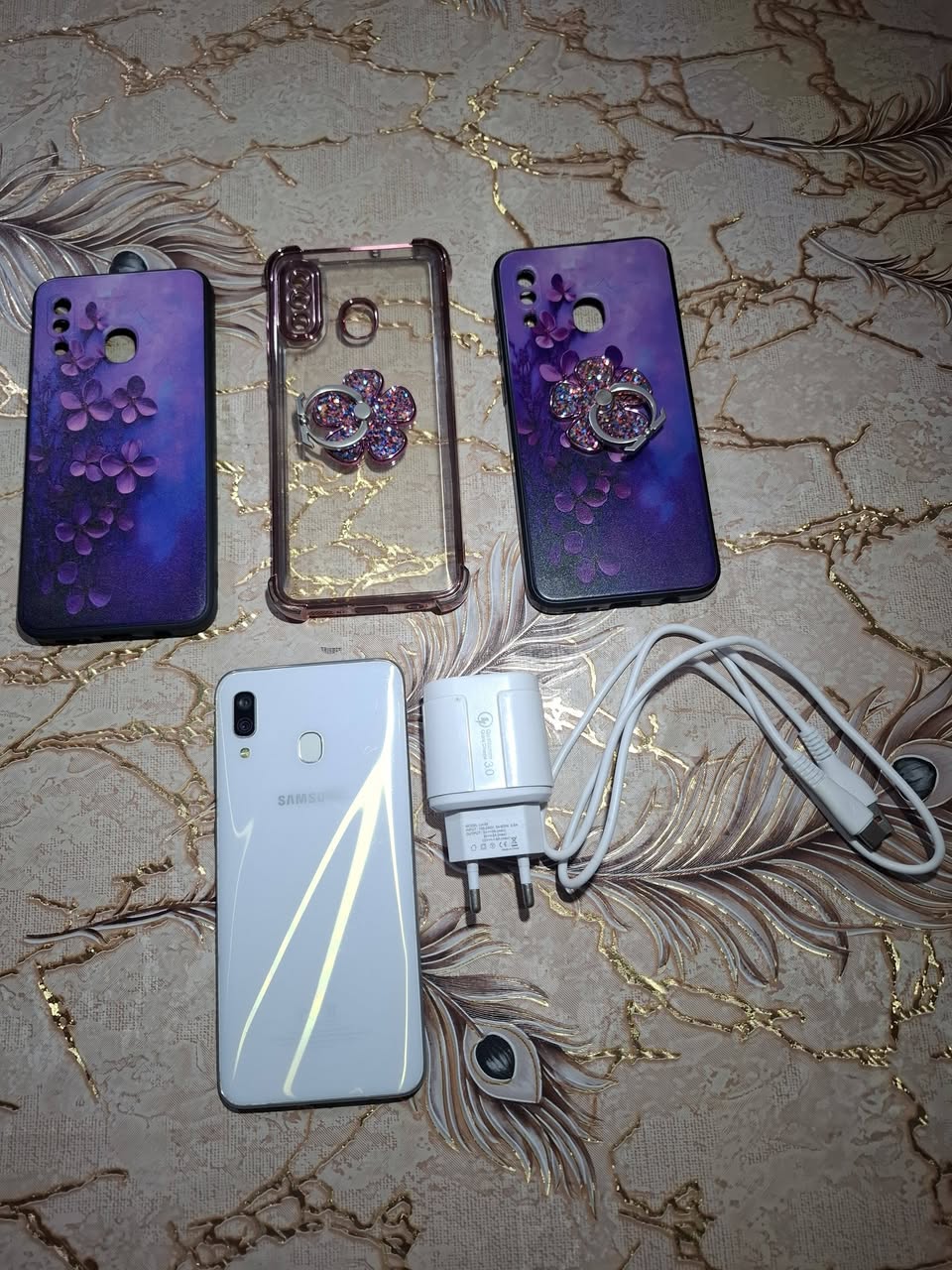 Продается Samsung A30 в хорошем состоянии, память — 150₾