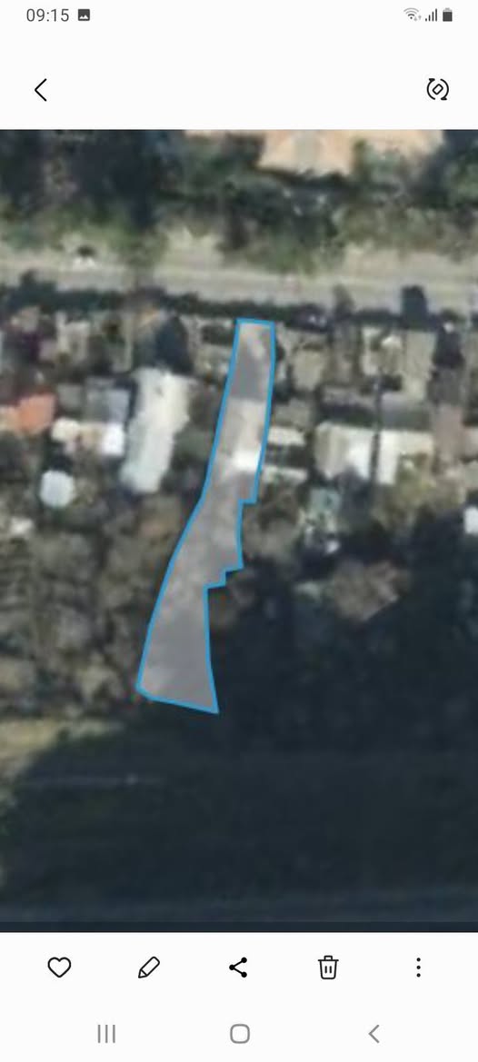 Toprak Parçası, Tiflis