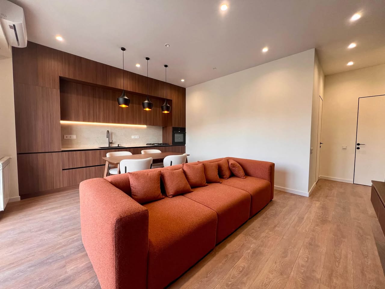 3 oda daire satılık, Tiflis
