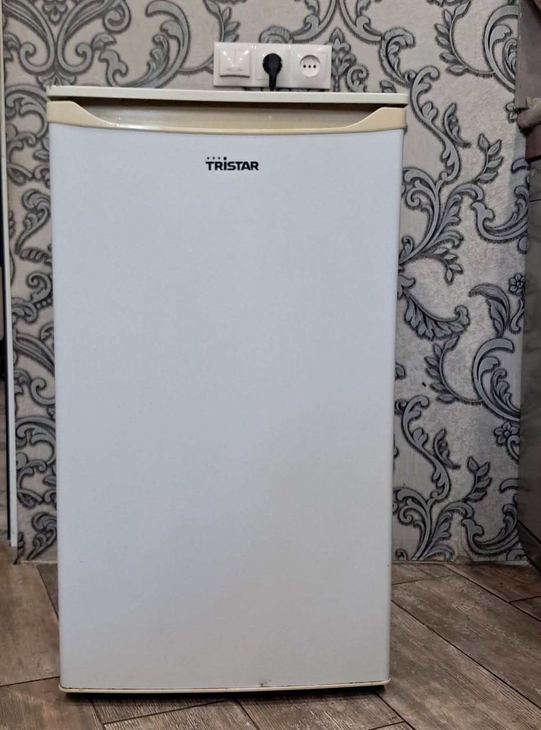 Office refrigerator 35000-dram Delivery