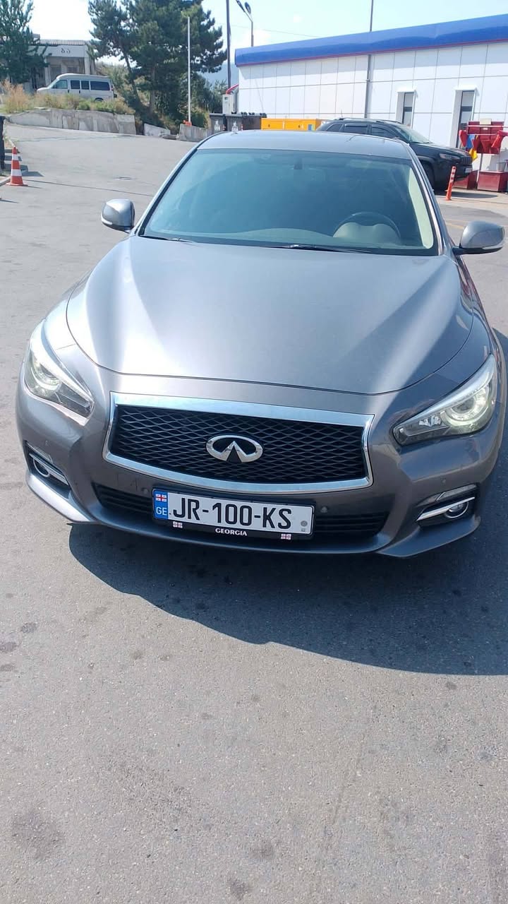 The car costs 10,000$