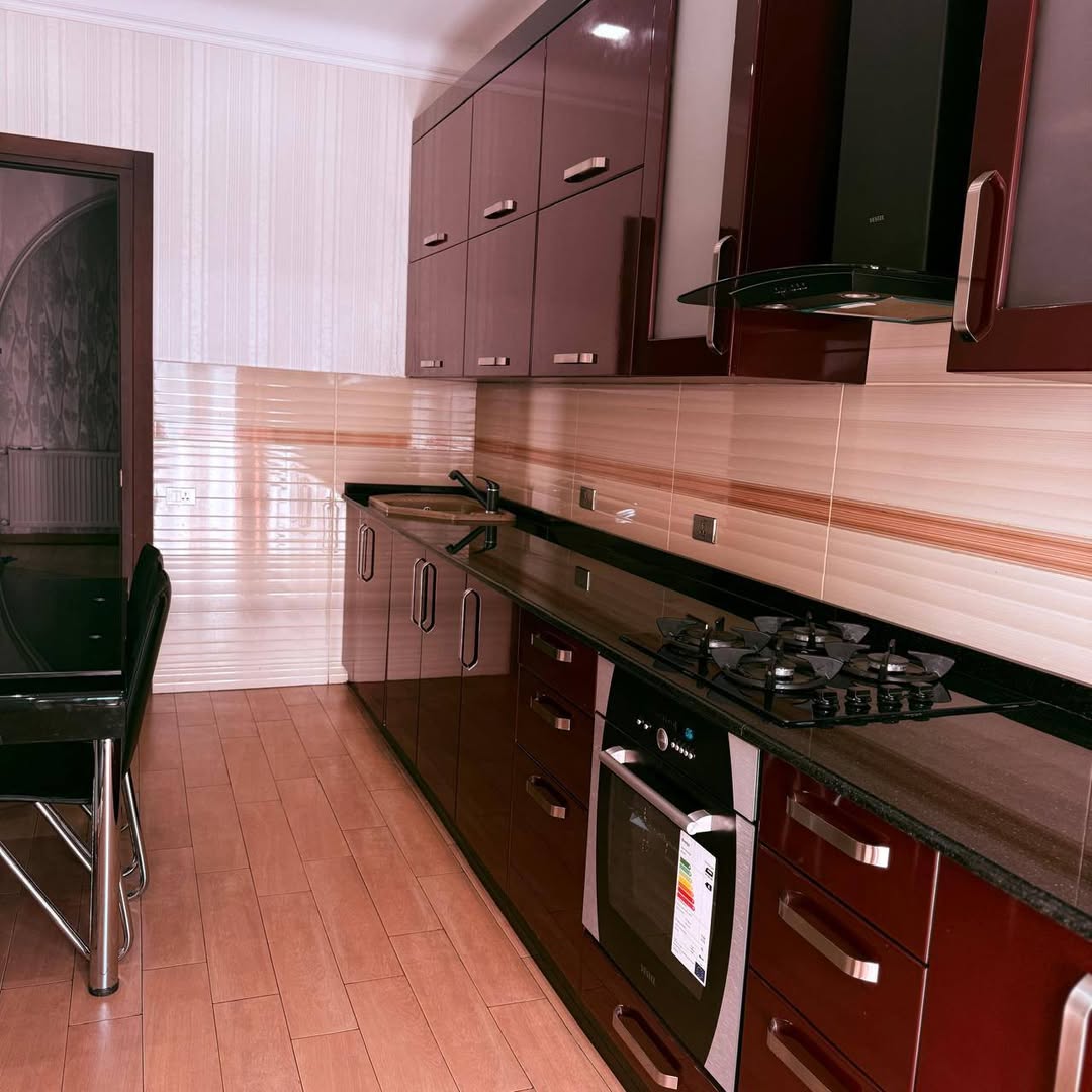 Продаётся 4-комнатная квартира, Тбилиси — $175,000