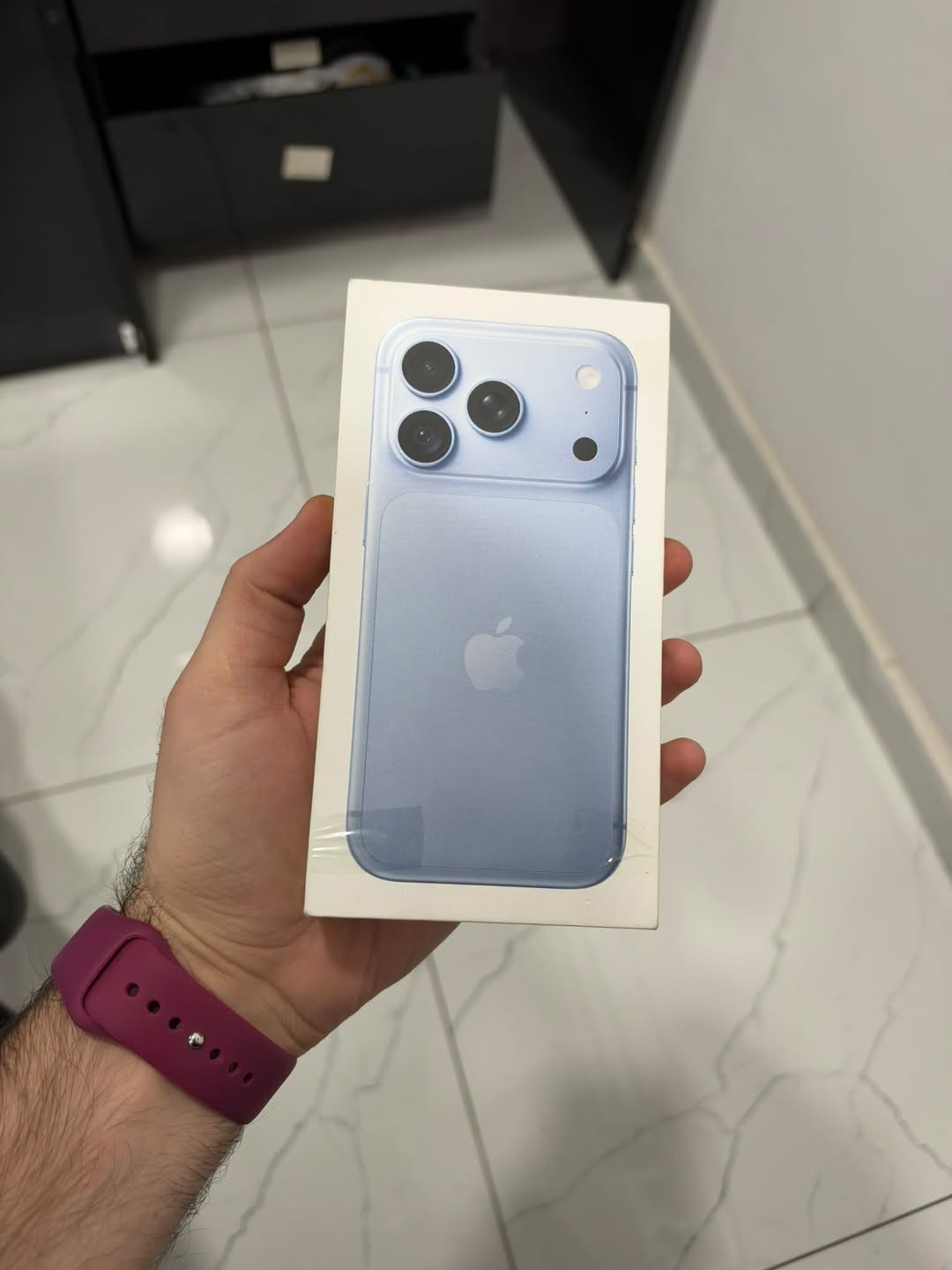 iPhone 18 Pro is sold for 3100 lari with everything