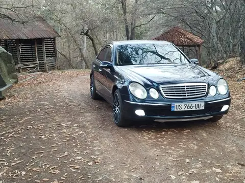 Mercedes-Benz E-Class 2003