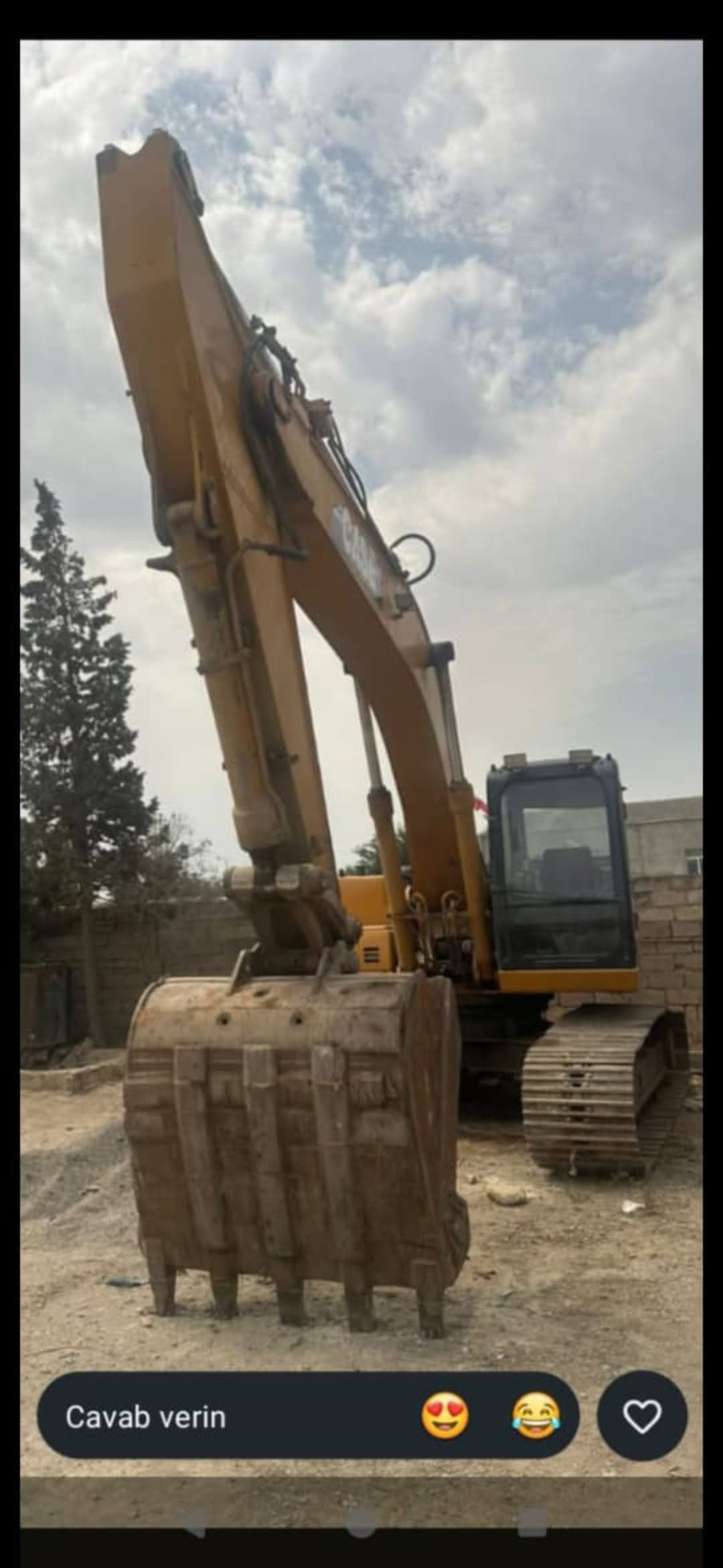 25 տոննա էքսկավատոր, 60,000 AZN